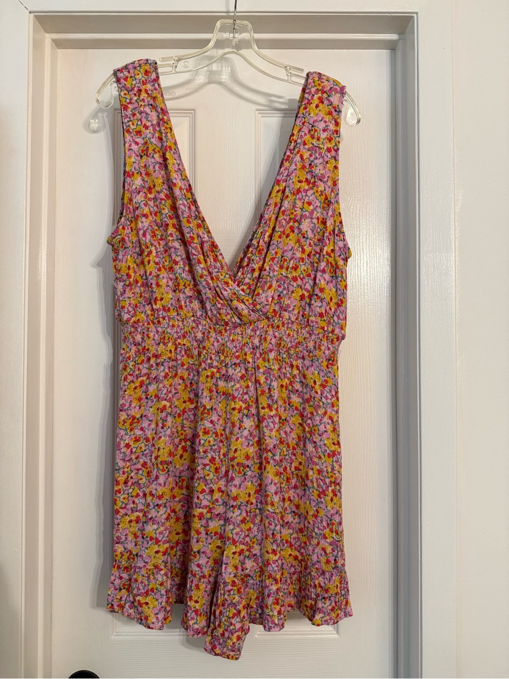 Women's Pink Floral V-Neck Sleeveless One Piece Short XL